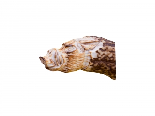 COUTEAU DE CHASSE JOKER JABATO AVEC MANCHE CORNE DE CERF SCULPTÉS A LA MAIN ET LONGUEUR LAME 14 CM.ÉTUI EN CUIR.